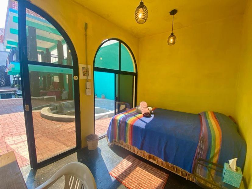 Hierve El Agua Eco Hostel - Confetti Pool Club San Pablo Villa de Mitla Extérieur photo